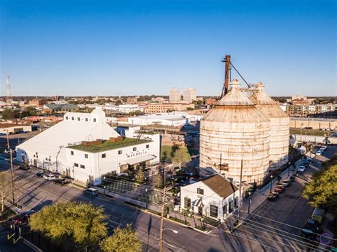 Magnolia market webster avenue waco tx - Jun 29, 2016 · The Bakery at the Silos opened Wednesday at Sixth Street and Webster Avenue, ... every corner of the nation to experience Chip and Joanna Gaines’ Magnolia Market at the ... 2588 Waco, TX 76702 ...